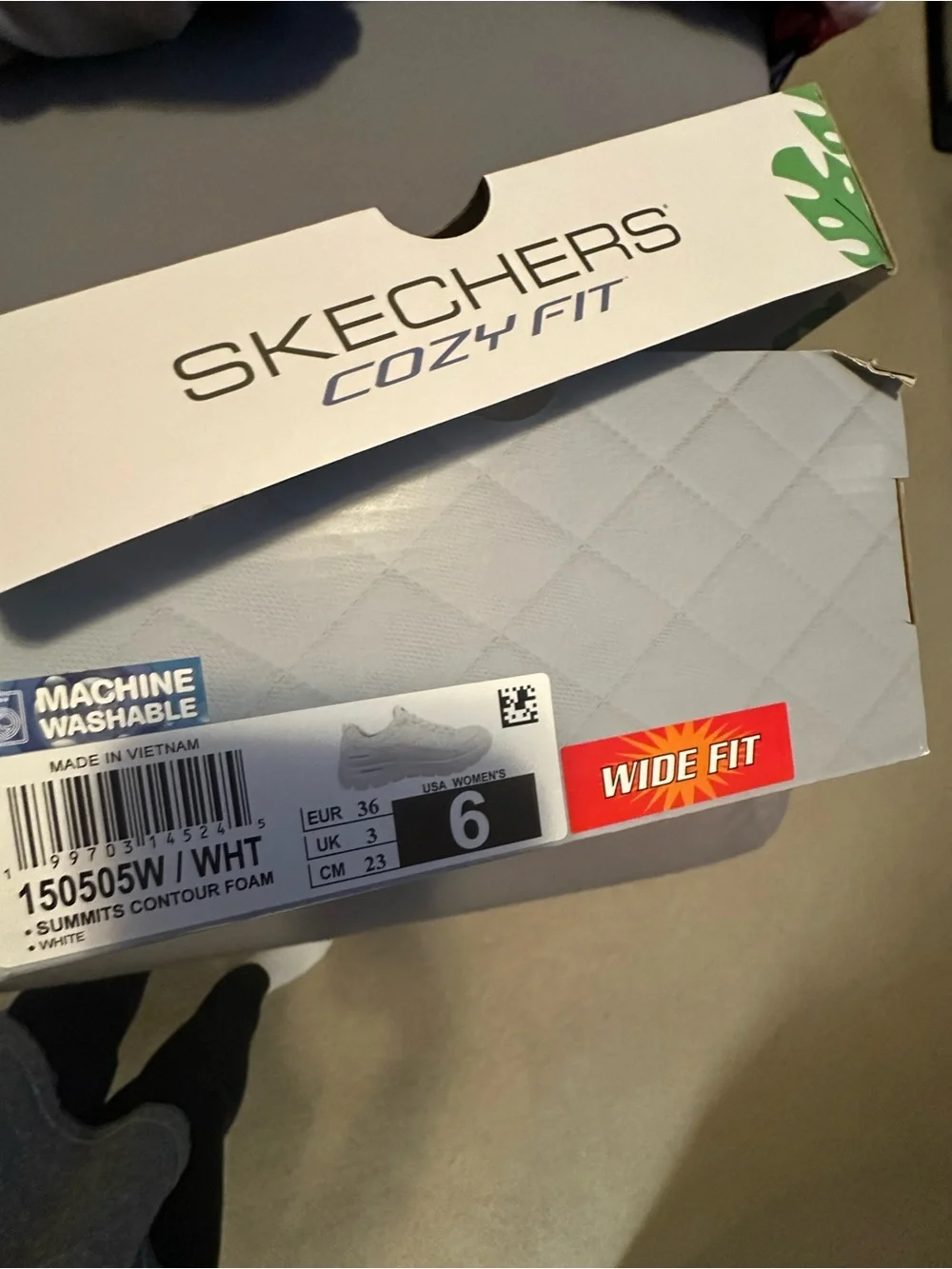 White Skechers Cozy Fit size 6 wide width